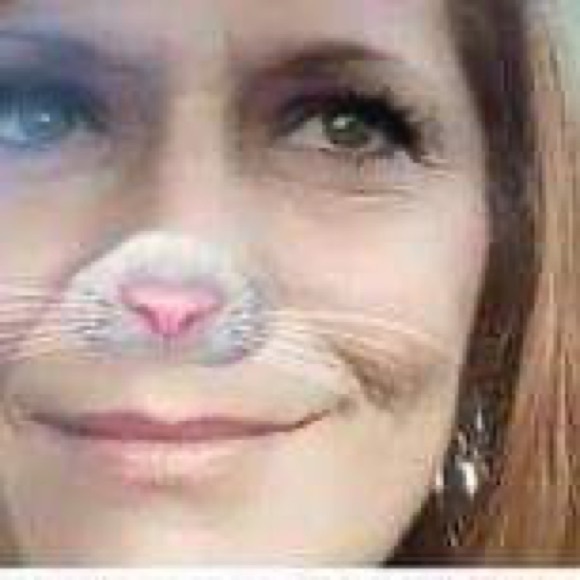 #meettheposher  @poshmark  #shopmycloset  @always4yah #poshmark
Yes, smile!😋😎🤓 - Picture 2 of 16